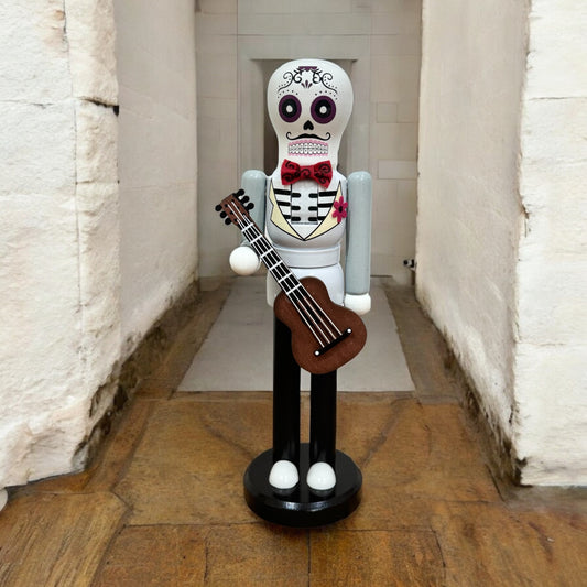 Cascanueces Skeleton